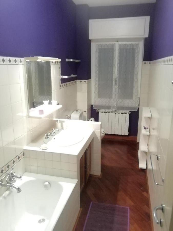 Lord C. Home La Spezia Luaran gambar