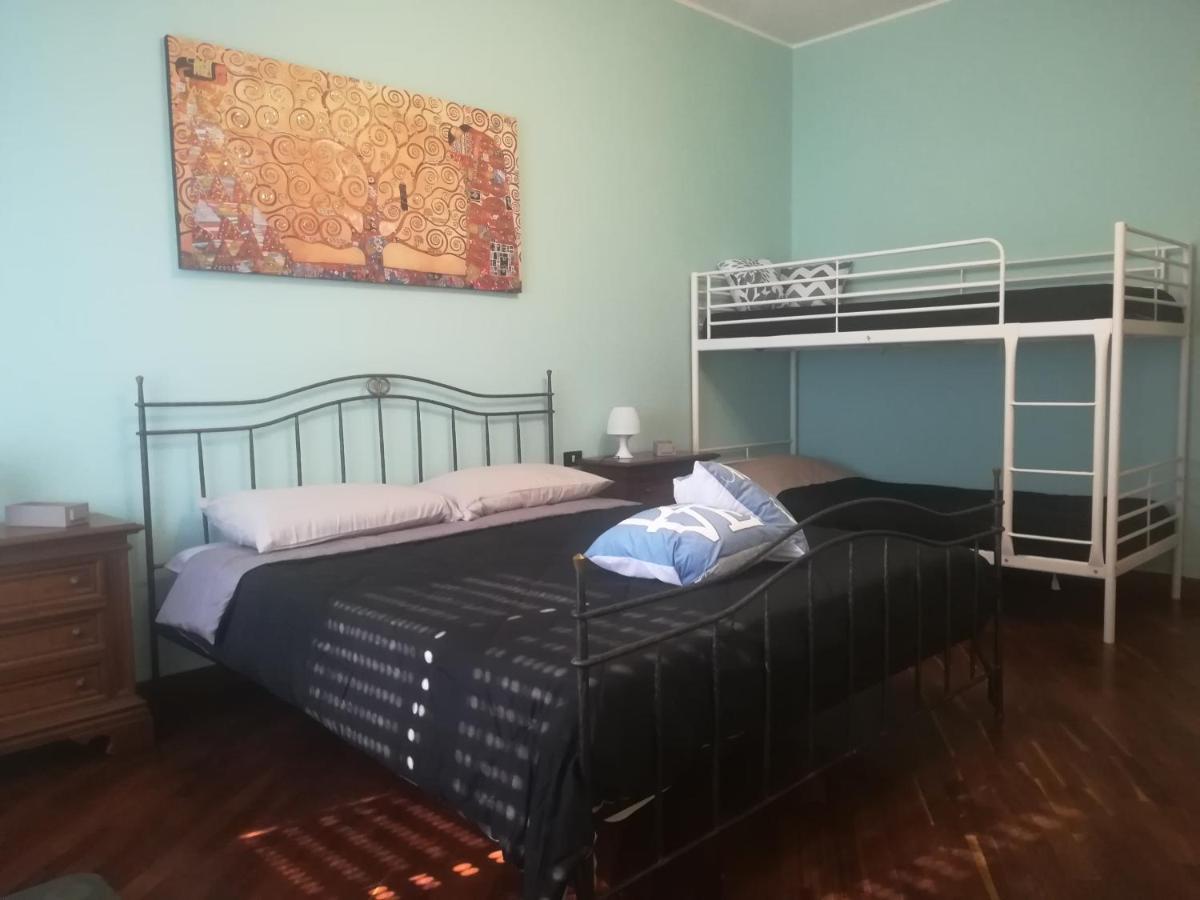 Lord C. Home La Spezia Luaran gambar
