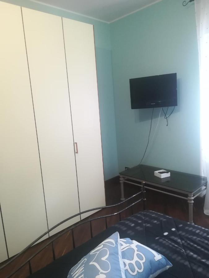 Lord C. Home La Spezia Luaran gambar